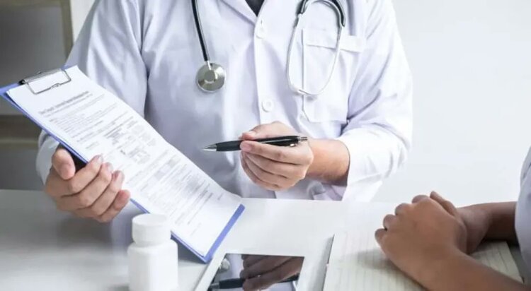 Bahrain Requires Health Insurance for New Dependent Visa Applications